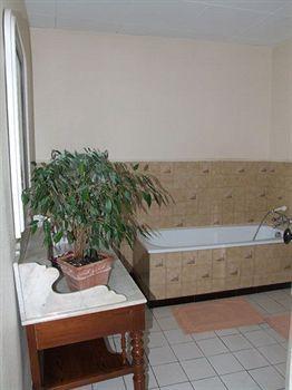 Logis Hotel De France Loches Exterior photo
